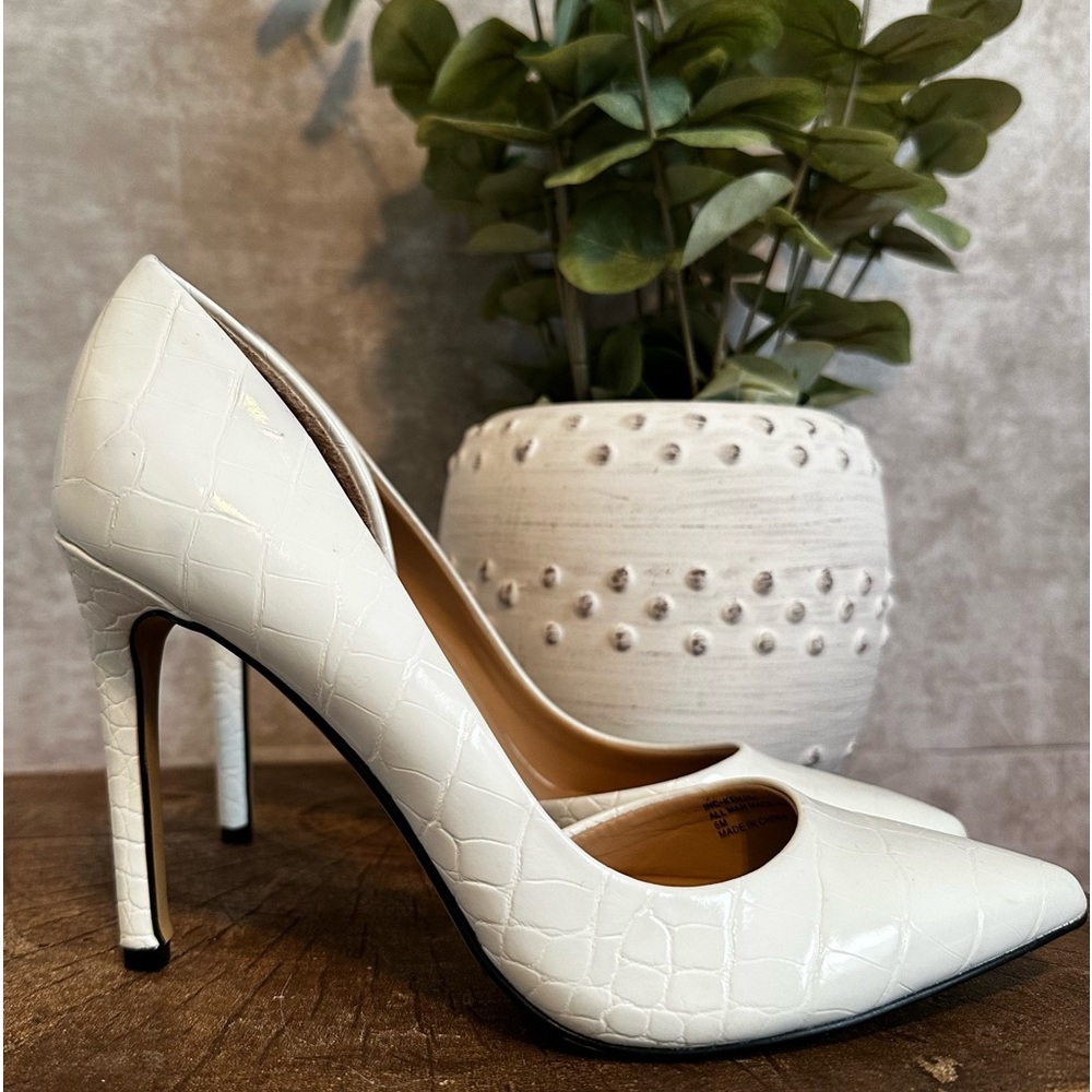 INC Pointed Toe Heel Pumps